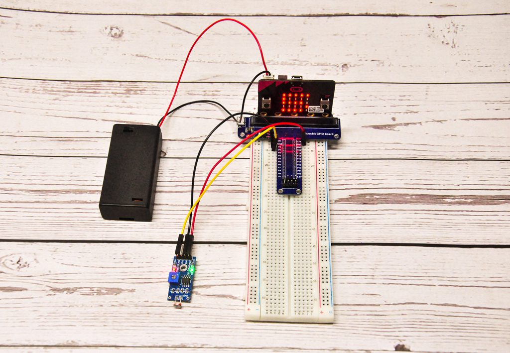 Micro bit Lesson — Sensing Light « osoyoo.com